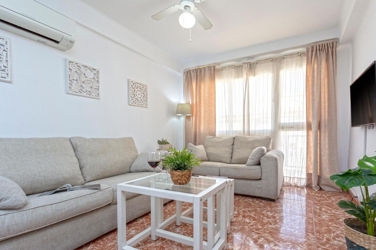 Center And Next To The 3 Bedrooms * Malaga